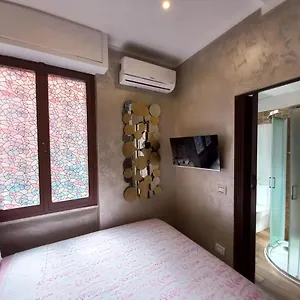 https://inna-best-house.it-lombardy.com